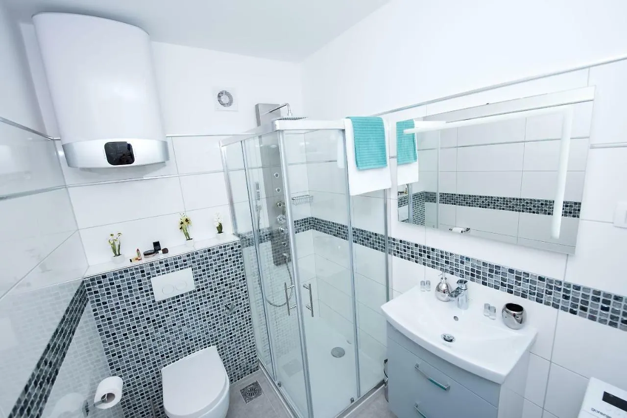 Zadar Center Residence 0*,